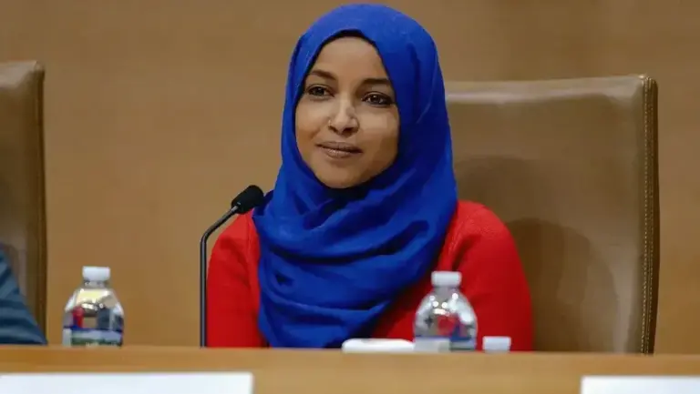 Omar raid outrage goes from bad to worse when internet notices her past 6-word claim: ‘Couldn’t agree more’
